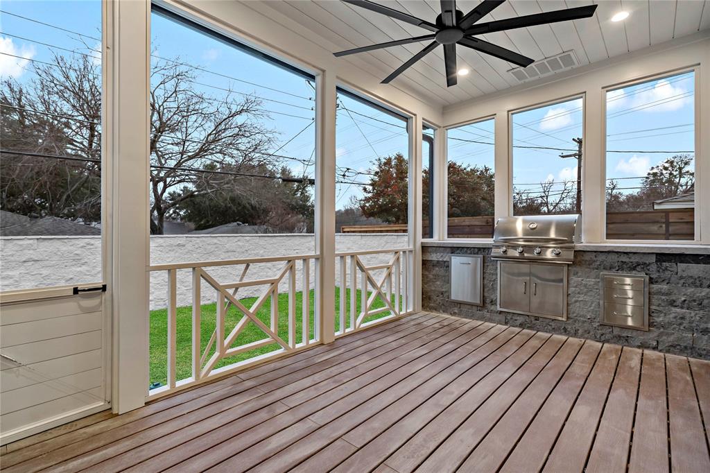 Williams-Caruth Terrace - Residential
