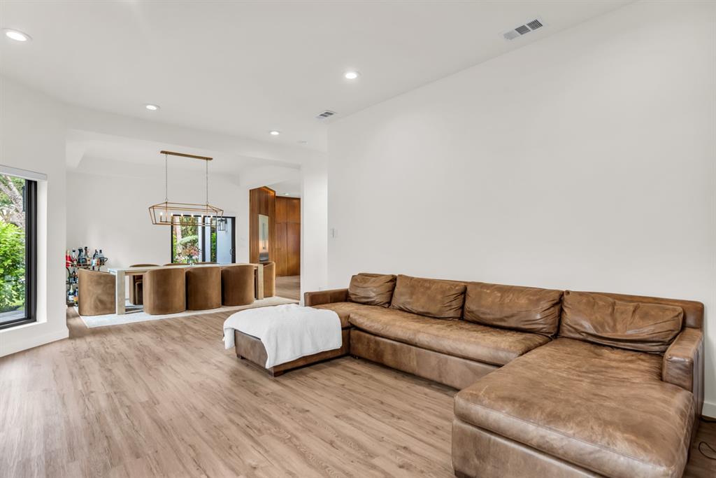 Labrador Bay Estate - Residential