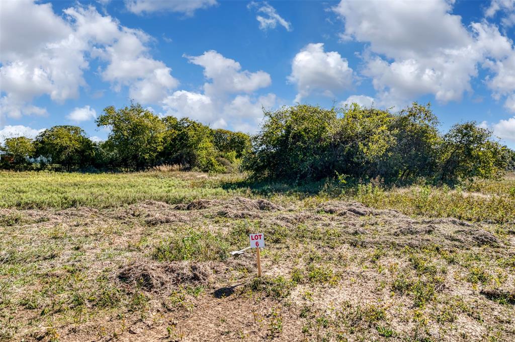 Coyote Meadow - Land