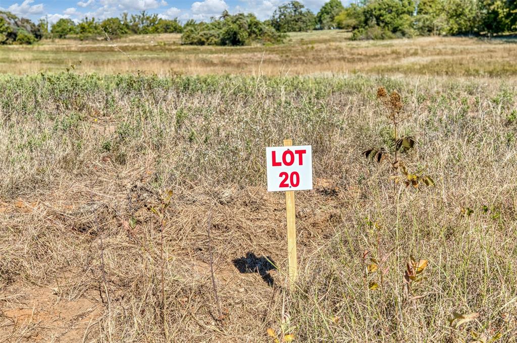 Coyote Meadow - Land