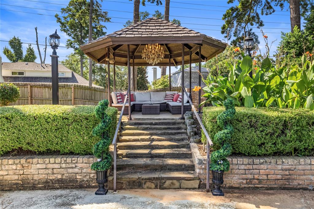 Huntington Park - Residential