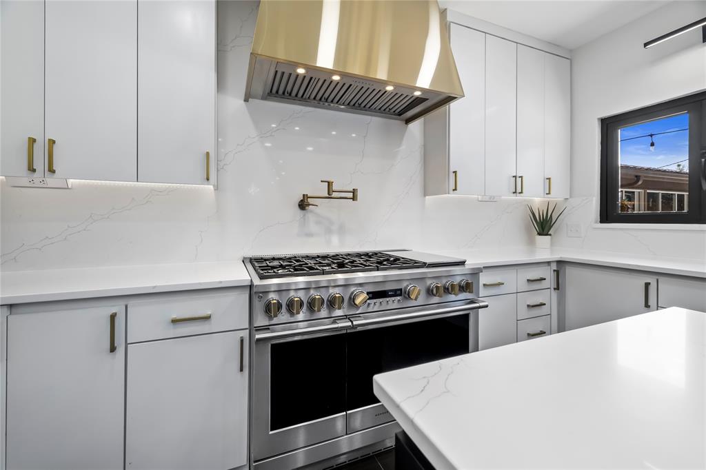 Huntington Park - Residential