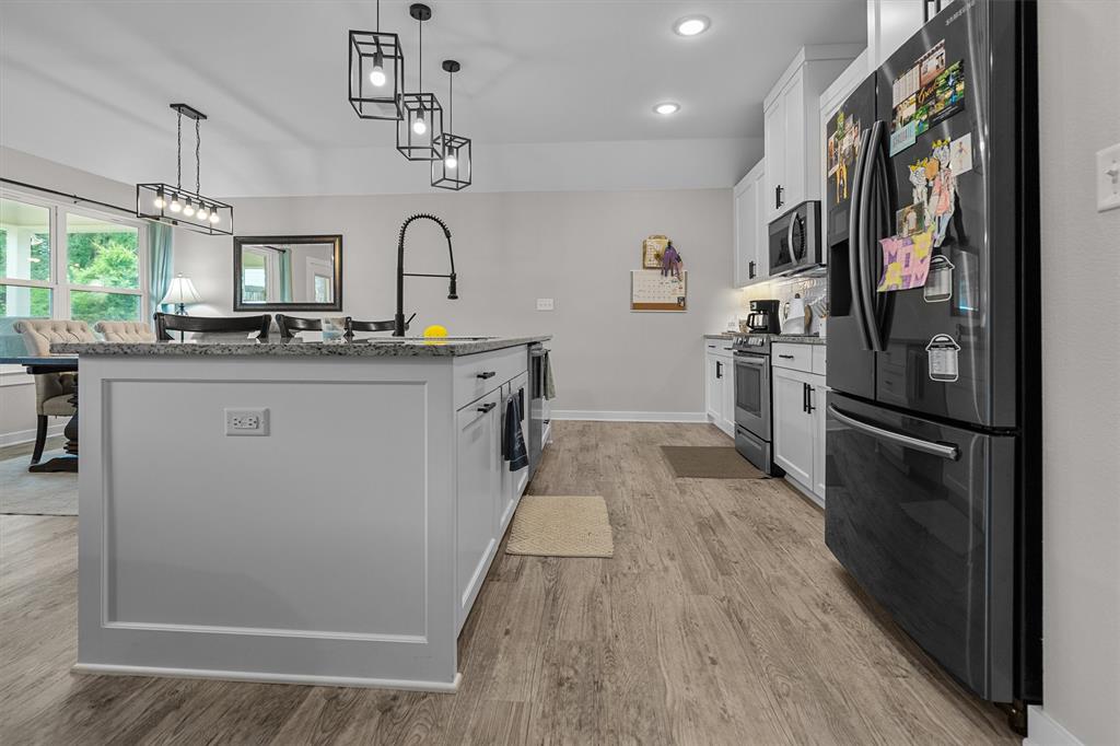 RIVERSIDE U-2 - Residential
