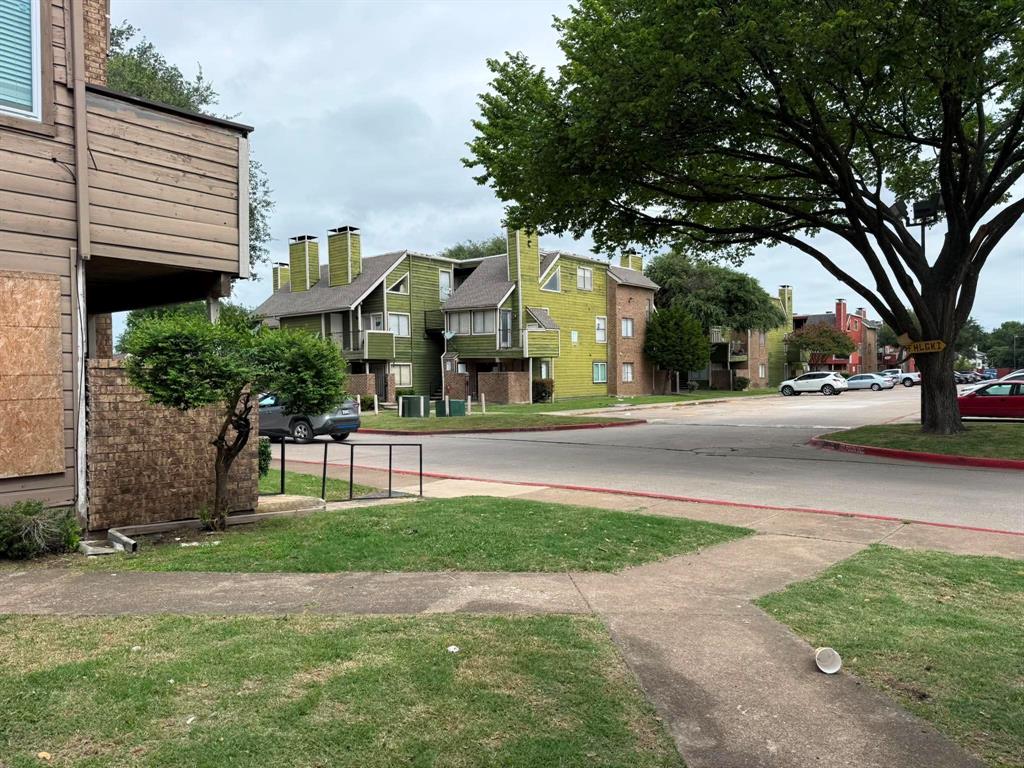 Richland Trace Condos - Residential