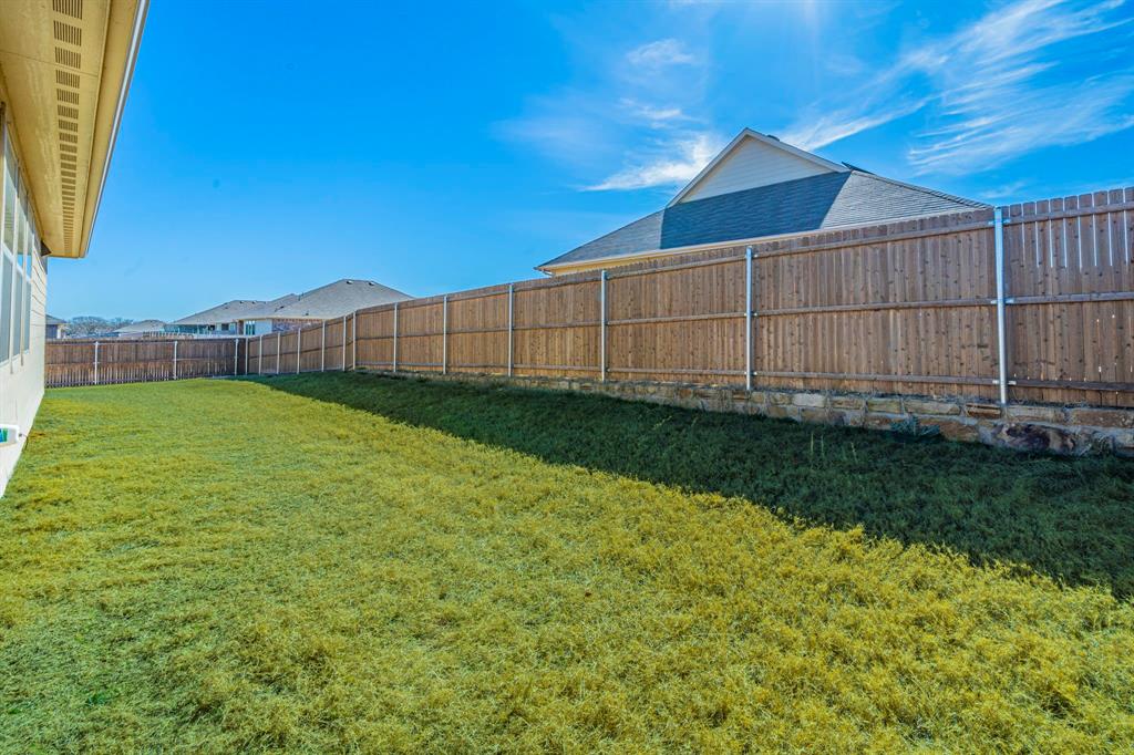 Azle Grove Ph 1 - Residential