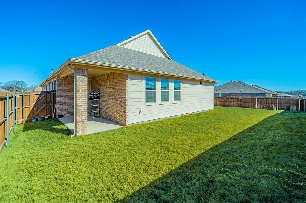 Azle Grove Ph 1 - Residential