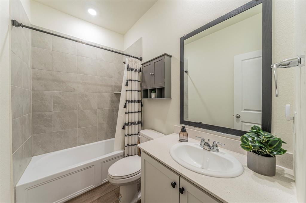 Azle Grove Ph 1 - Residential
