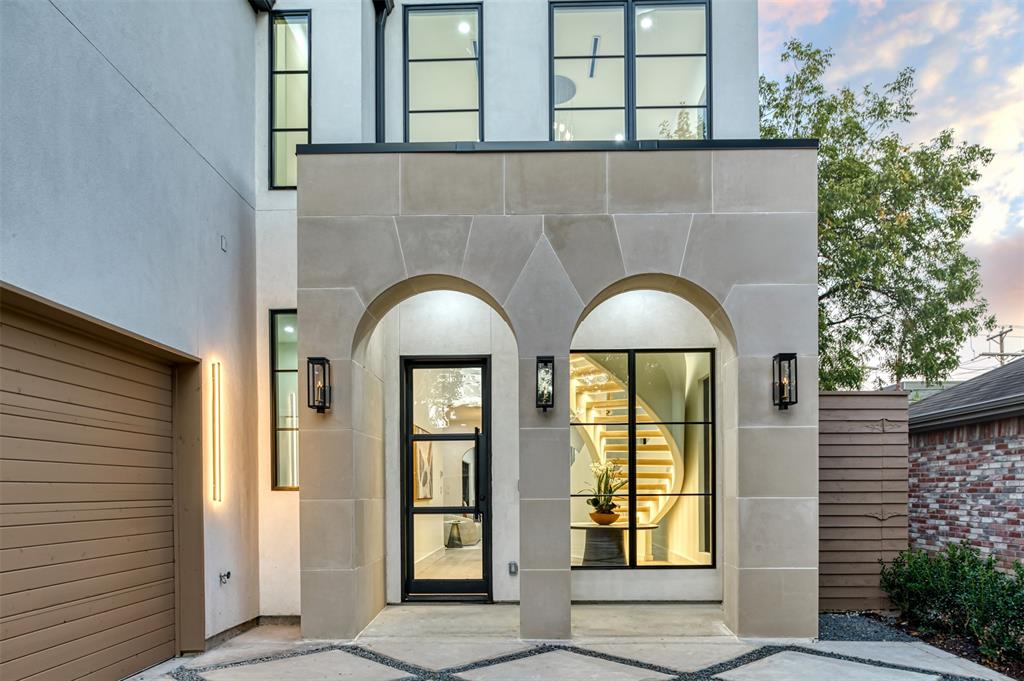 Ross Ave Annex - Residential