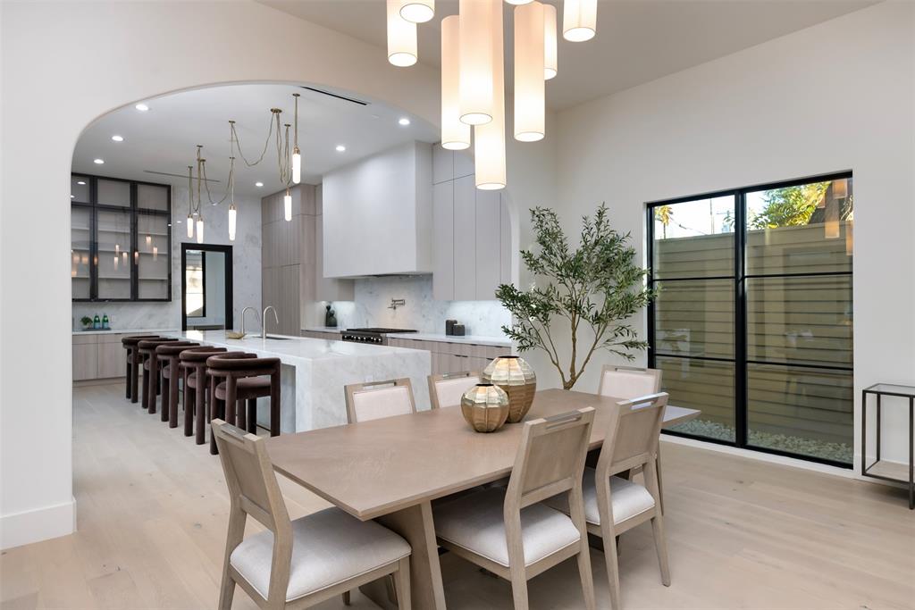 Ross Ave Annex - Residential