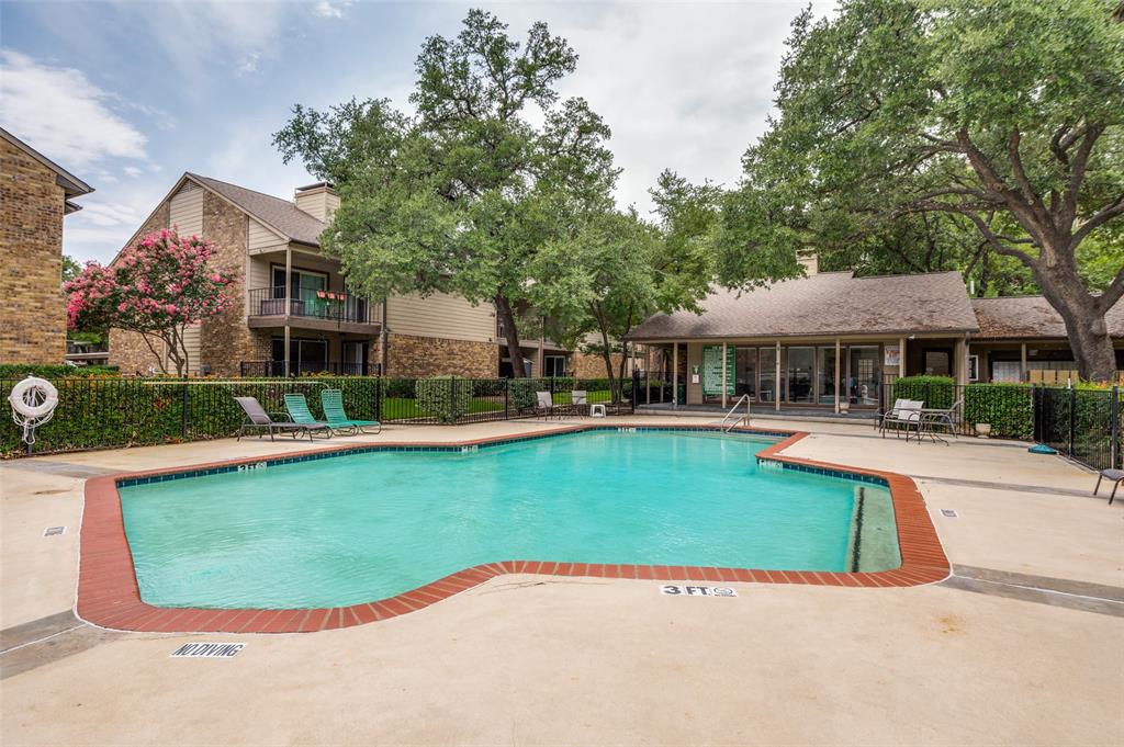 Prestonwood Green Condos - Residential