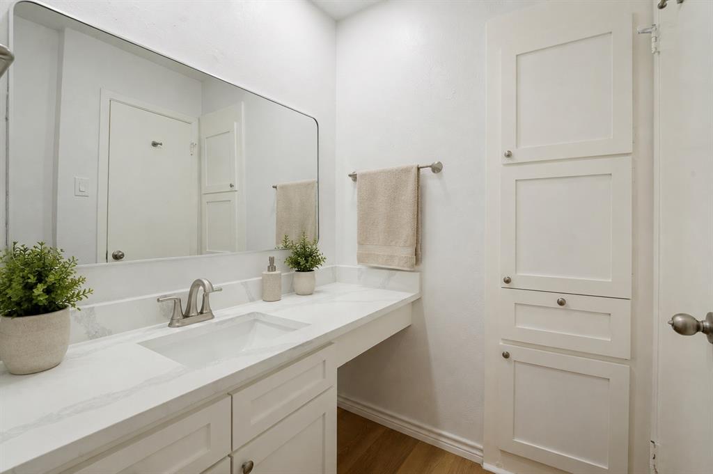 Prestonwood Green Condos - Residential