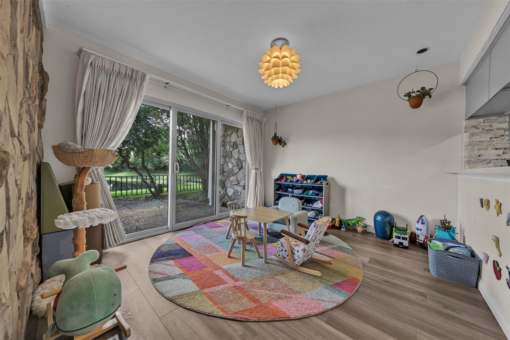 Country Place Twnhs 01 - Residential