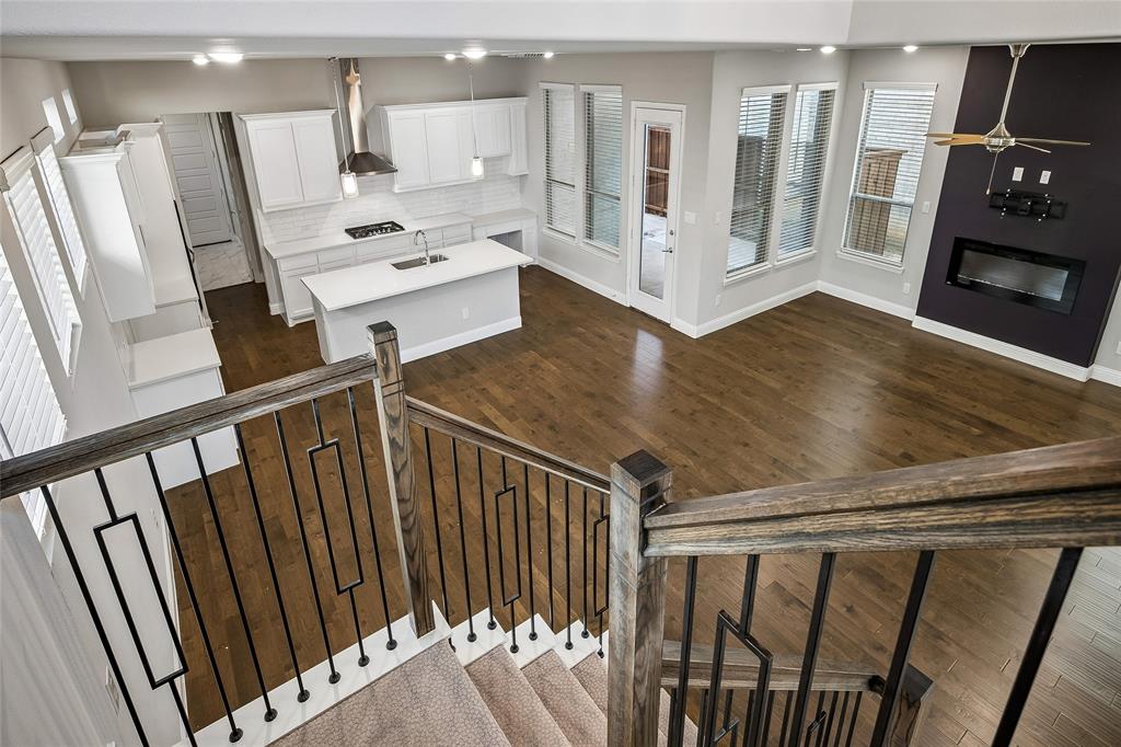 Apples Crossing - Residential