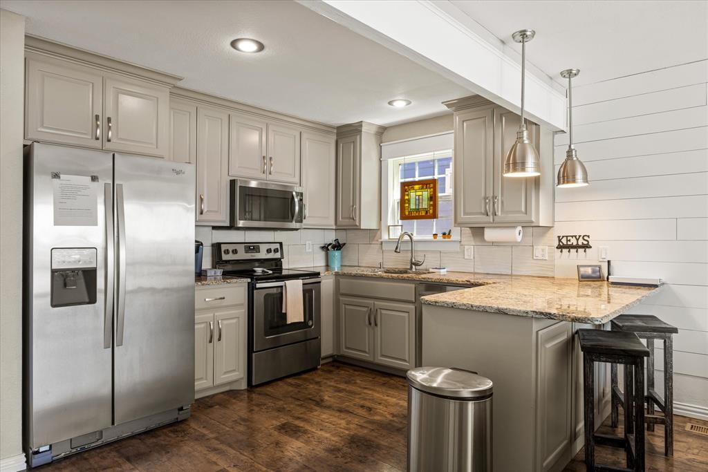 Sealey Ridge Ph 2 - Residential