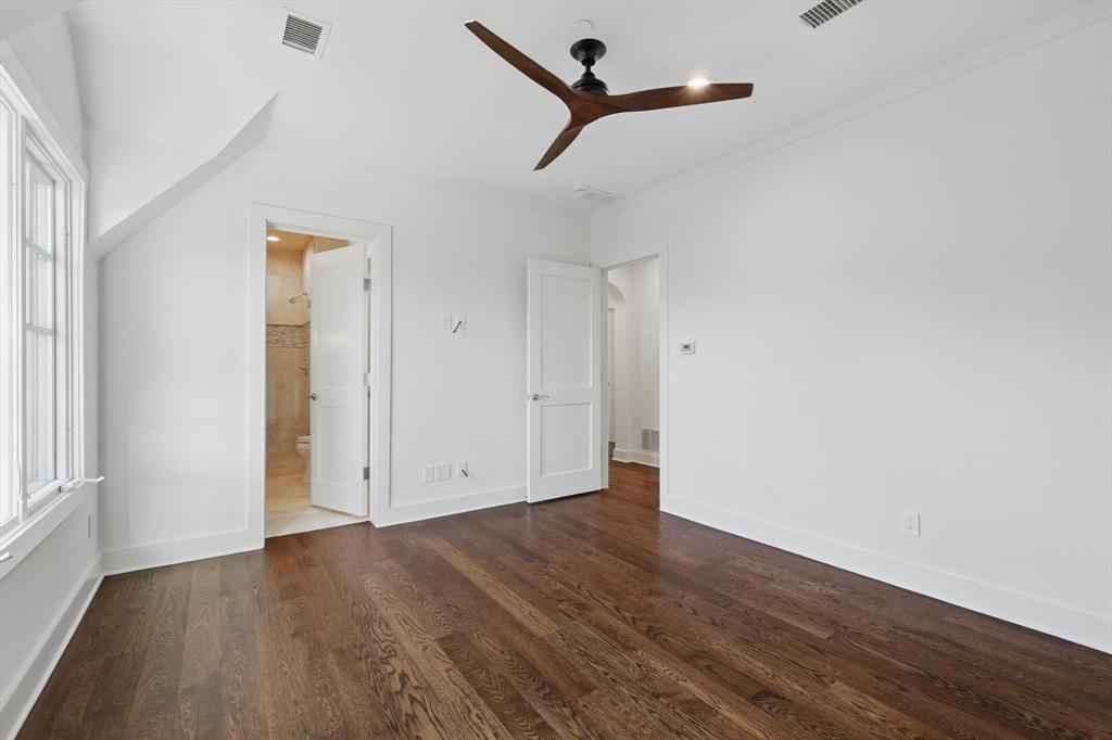 VAQUERO RESIDENTIAL - Residential