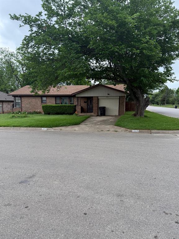 What a great opportunity for someone to buy this home and make it your own. It sits on a spacious. fenced corner lot with a few large trees. The property is close to shopping, Chisholm Trail Parkway and schools. Call today for your personal tour.