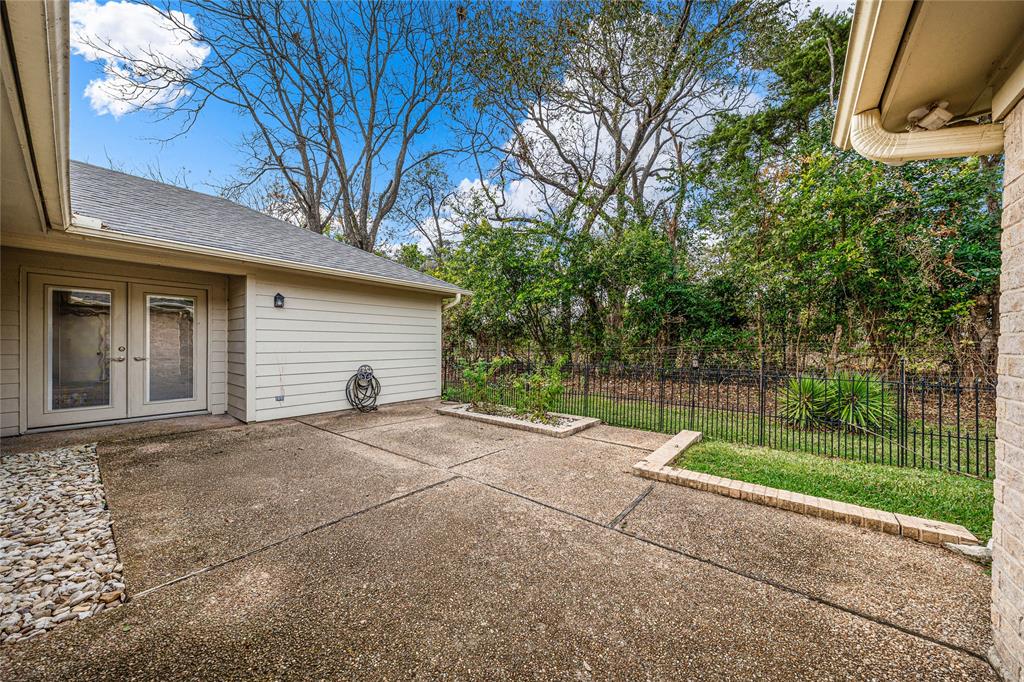 Chimney Hill - Residential