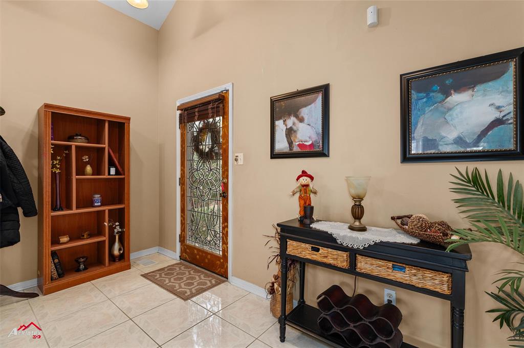 WILLOW RIDGE - Residential