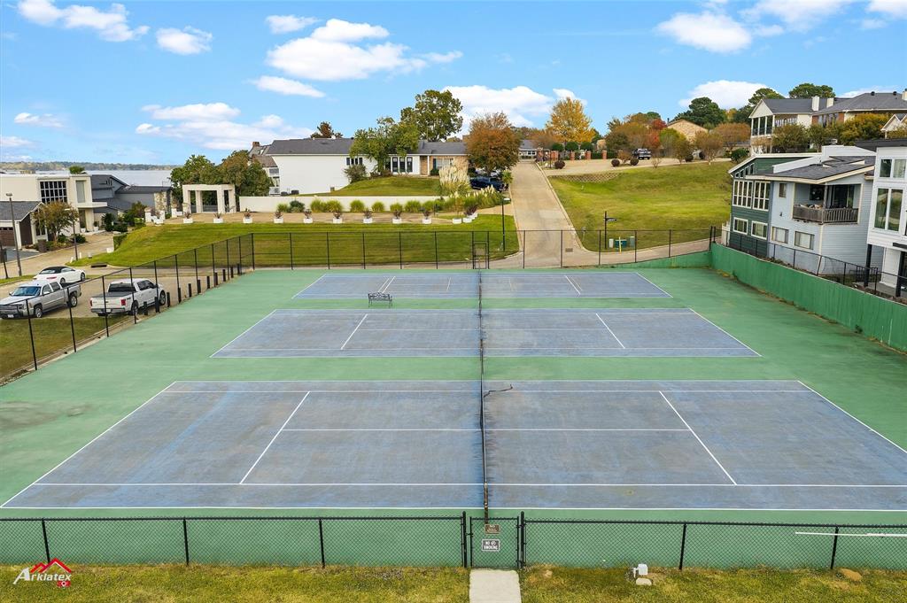 WILLOW RIDGE - Residential