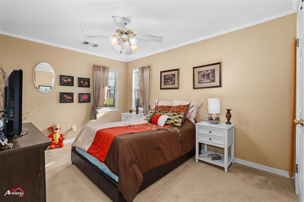 WILLOW RIDGE - Residential