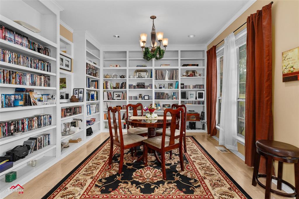 WILLOW RIDGE - Residential