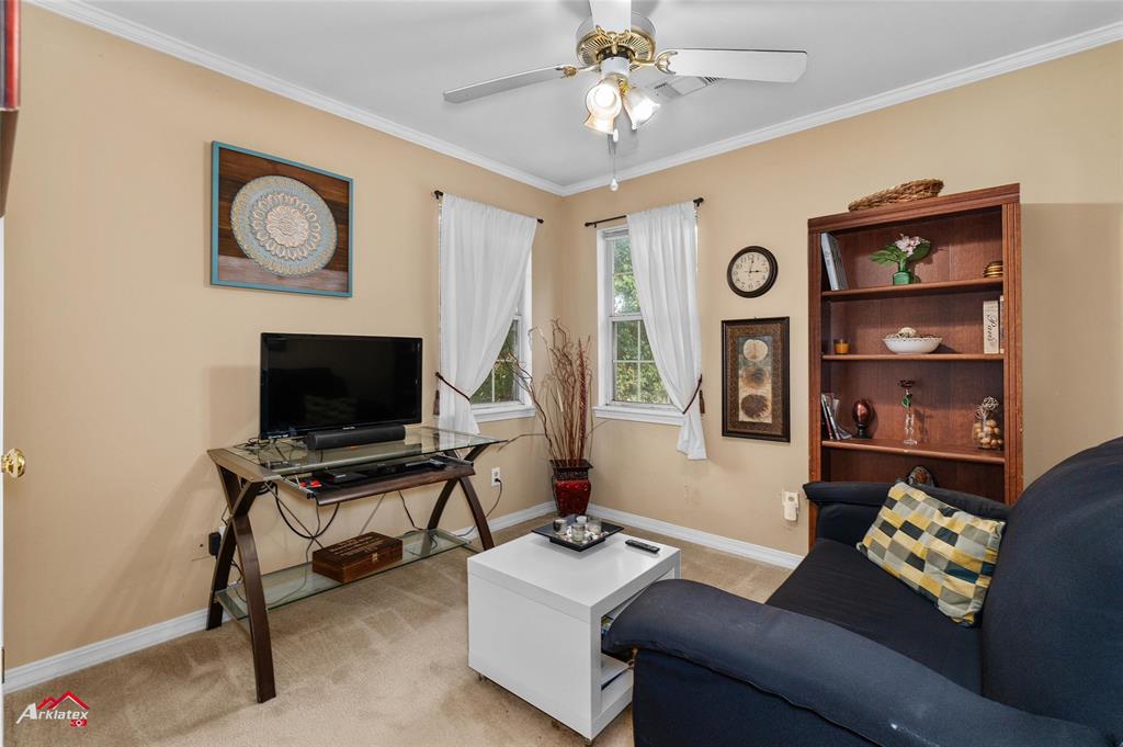 WILLOW RIDGE - Residential