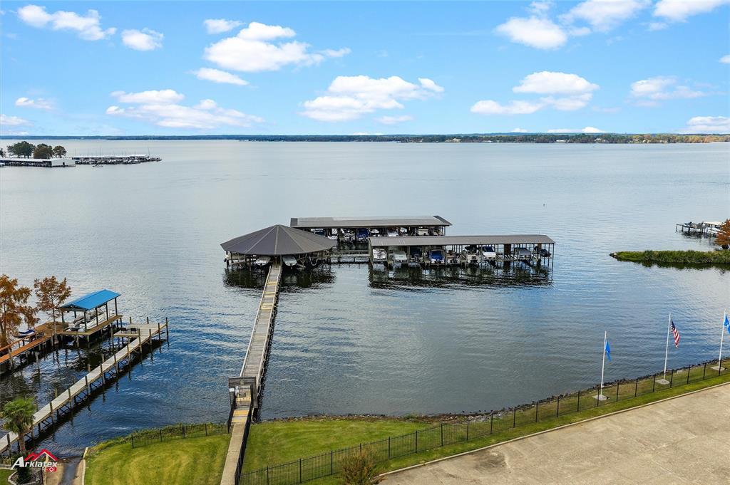 WILLOW RIDGE - Residential