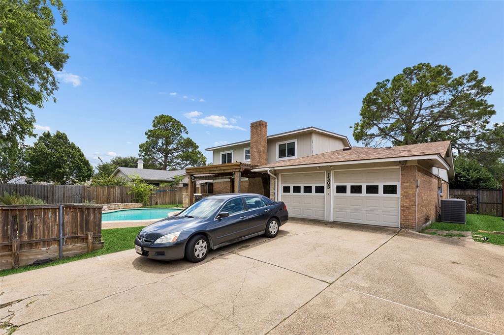 Town North Park 01 - Residential