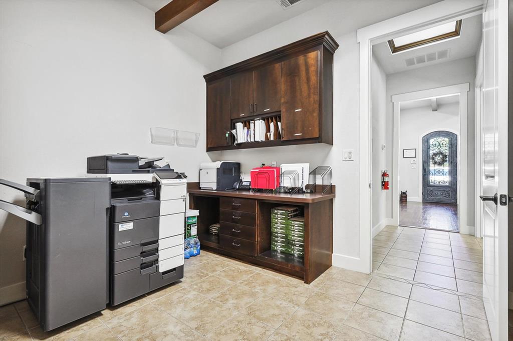 Carroll Terrace - Commercial Lease