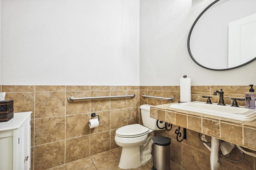 Carroll Terrace - Commercial Lease