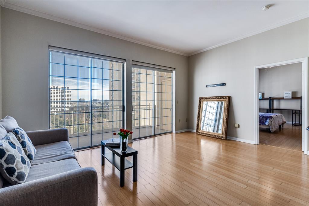 Renaissance On Turtle Creek Condo - Residential