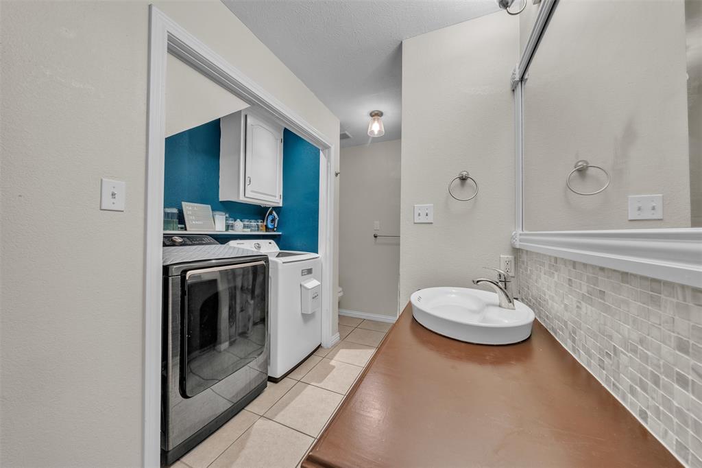 Chapel Forest Add Bl 6595 - Residential