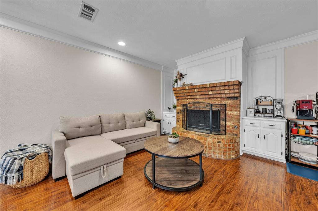 Chapel Forest Add Bl 6595 - Residential