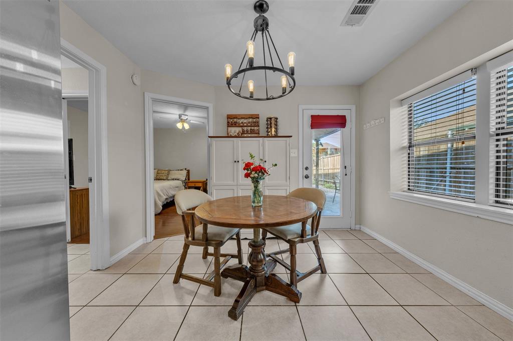 Chapel Forest Add Bl 6595 - Residential