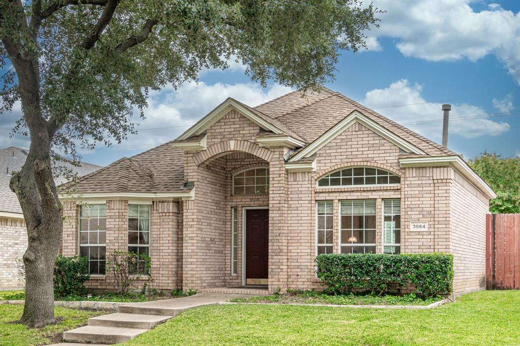 Gorgeous ONE-STORY home in great central location - close to George Bush Tpke, Dallas N Tollway, tons of restaurants and shopping. Open & warm interior with neutral colors, beautiful HARDWOOD FLOORING, bright windows, decorative moldings, & high ceilings. Spacious family room with cozy gaslog fireplace. Kitchen features GRANITE COUNTERTOPS, stainless steel appliances, gas cooktop, & breakfast bar. Owners retreat has beautiful updated bathroom with dual sinks, vanity sitting area, JETTED TUB, & frameless glass shower. One secondary bedroom, plus the STUDY can be a perfect 3rd bedroom if you enclose it. HOA takes care of all front yard maintenance! Enjoy the COMMUNITY POOL!