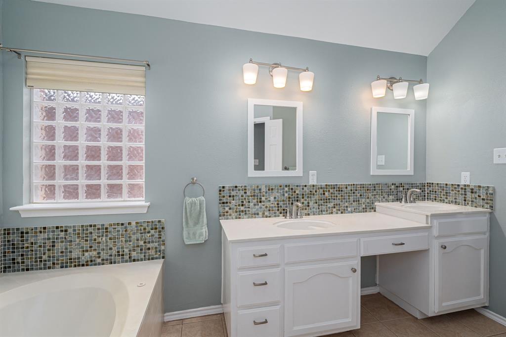 The Villas Of Midway - Residential