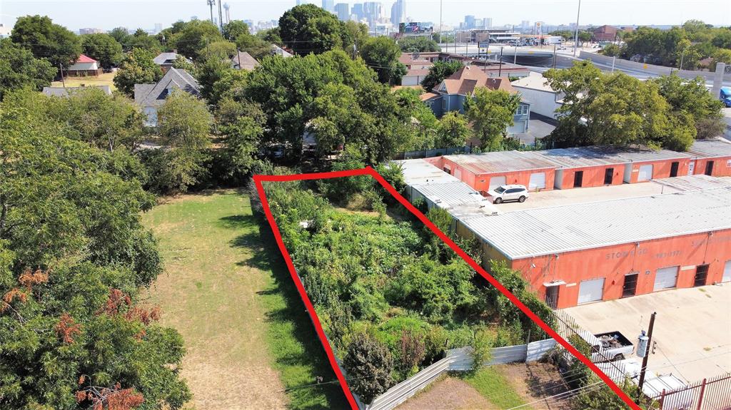 FOR SALE- Come and See this Commercial Lot is 50x150 located minutes away from Downtown Dallas.