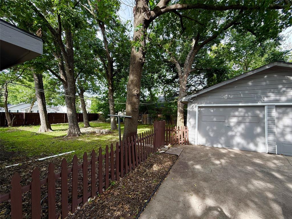 G W Fox Add - Residential