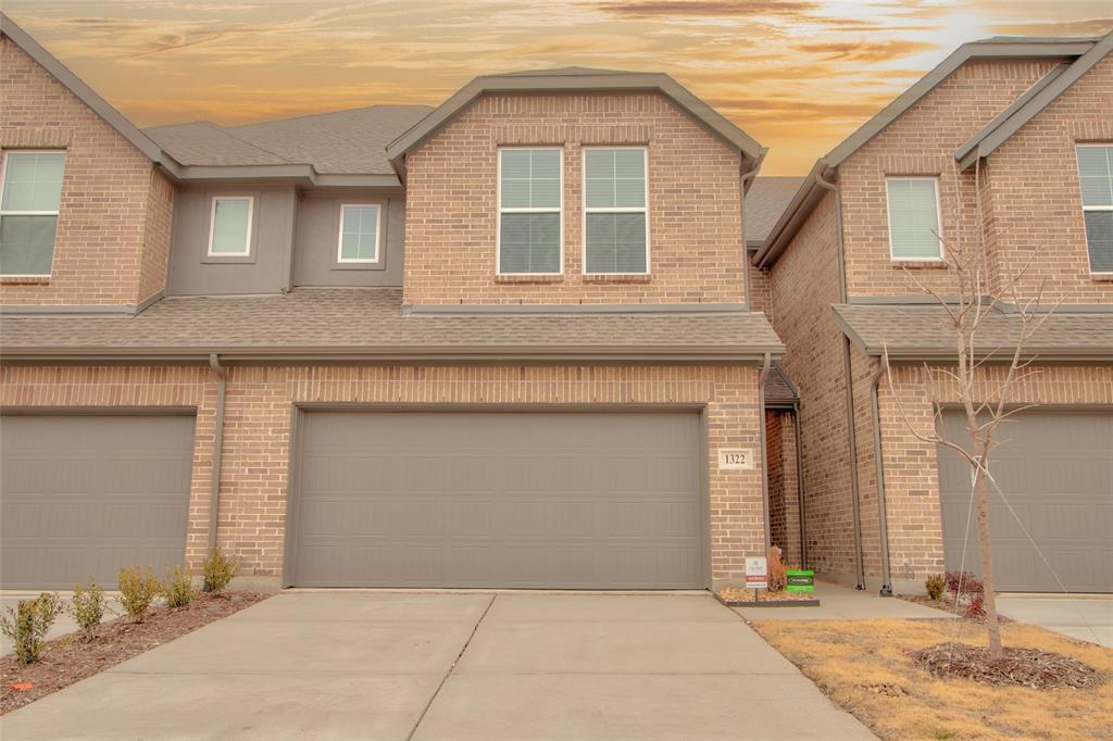 Gorgeous Brand New Home for Sale in a beautiful new community in Celina, a Wonderful 3 Bed 3 Bad home with plenty of upgrades!  A must see Come and make this brand new home yours!  This one wont last!