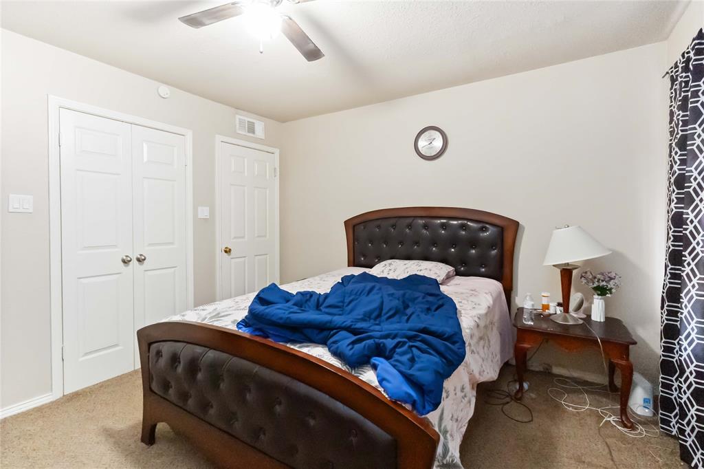 Woodhaven Twnhs Rev - Residential