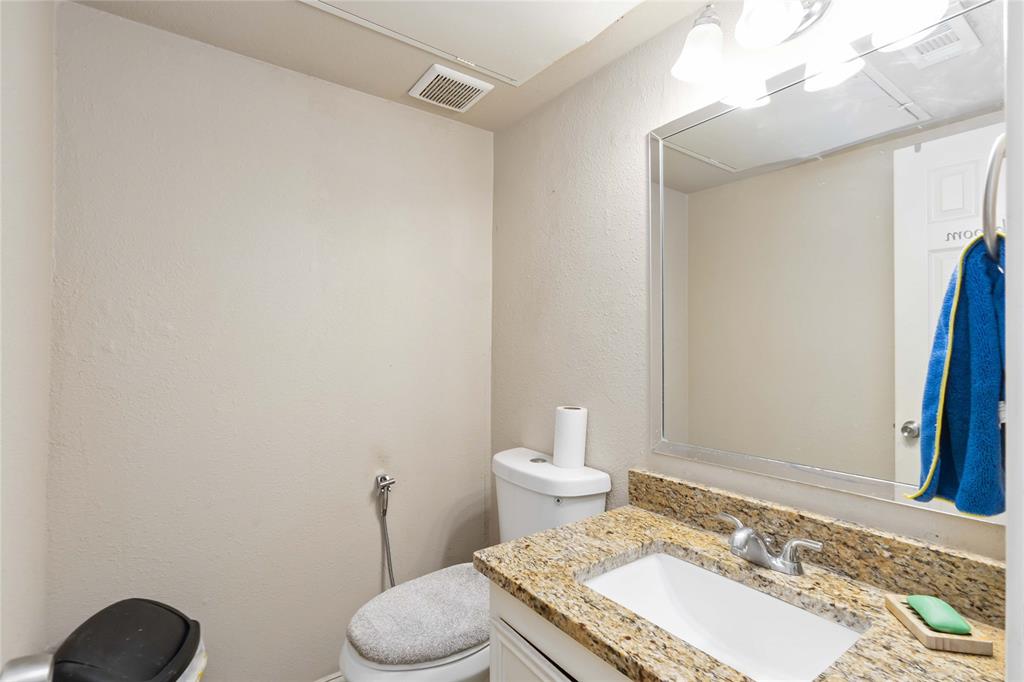 Woodhaven Twnhs Rev - Residential