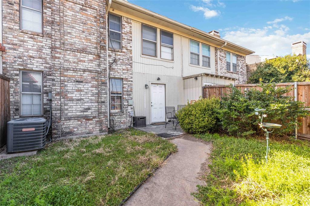 Woodhaven Twnhs Rev - Residential