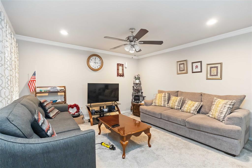 Woodhaven Twnhs Rev - Residential