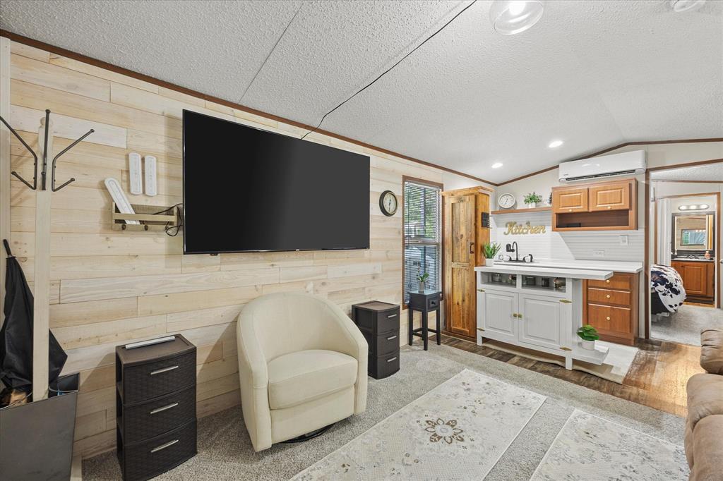 White Oak Shores - Residential