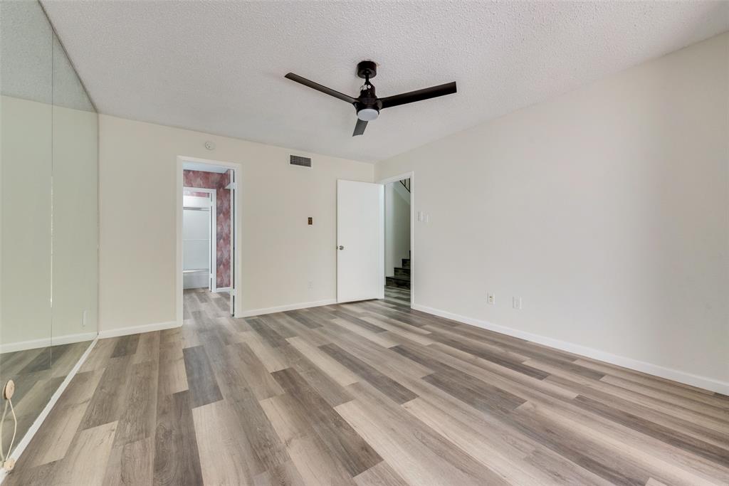 Meadowbrook Hills Chimney Wood - Residential