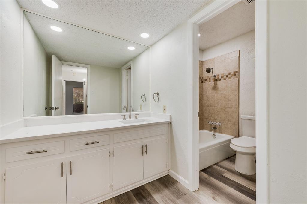 Meadowbrook Hills Chimney Wood - Residential