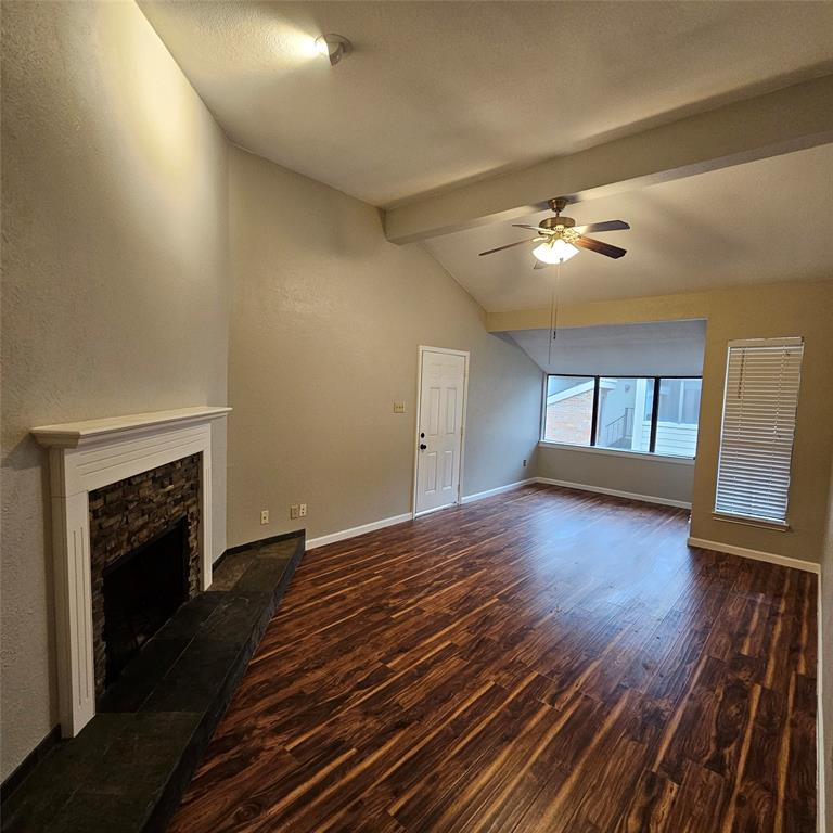 TRINITY ROYAL - Residential