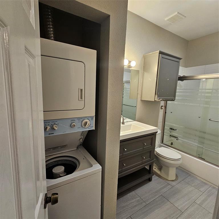 TRINITY ROYAL - Residential