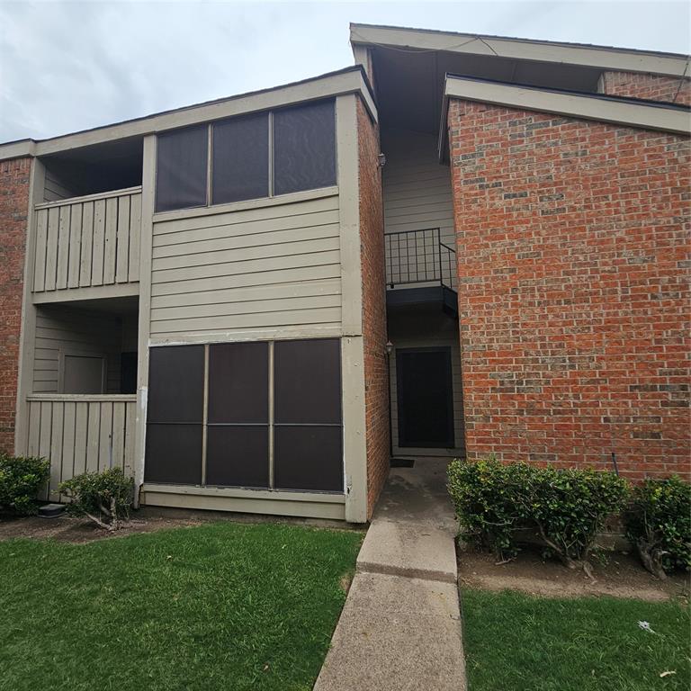 TRINITY ROYAL - Residential