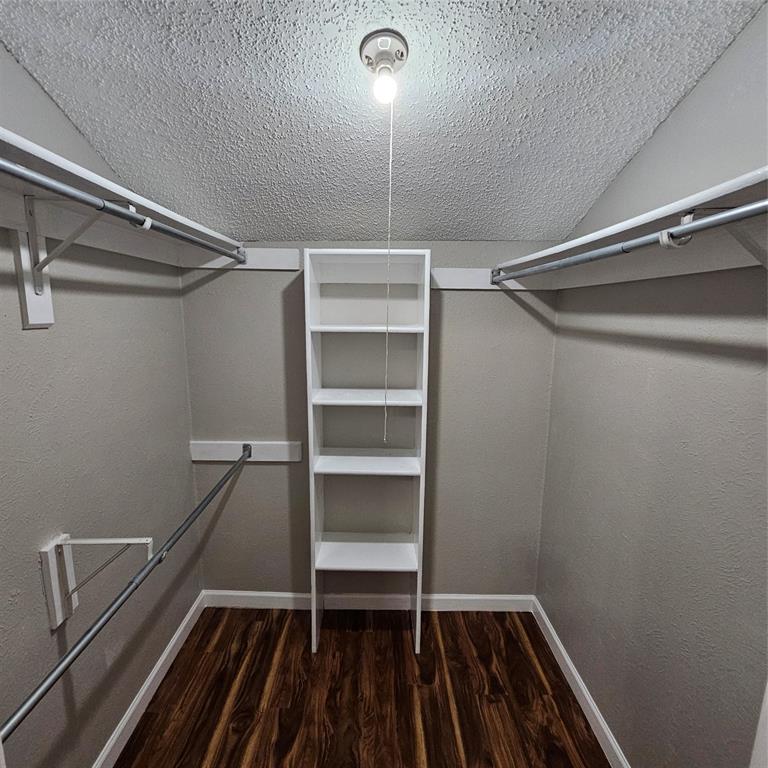 TRINITY ROYAL - Residential